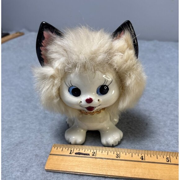Vintage Furry Ceramic Cat Figurine by UCAGCO Porcelain Japan Kitschy 5.5" 1950s - Picture 6 of 7